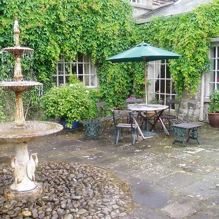 House Bed & Breakfast 5*