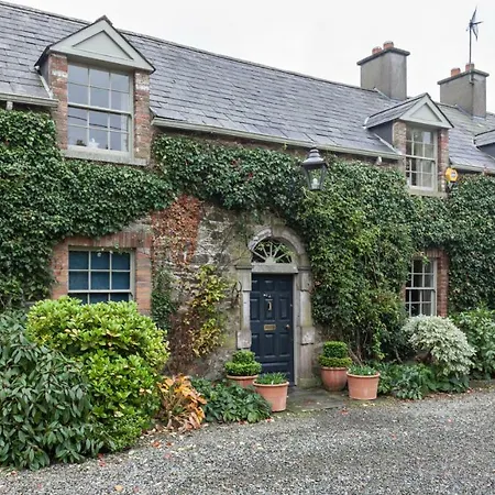 House Bed & Breakfast Collon